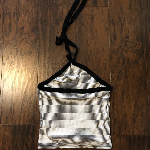 Black and white striped halter top - Picture 3 of 4